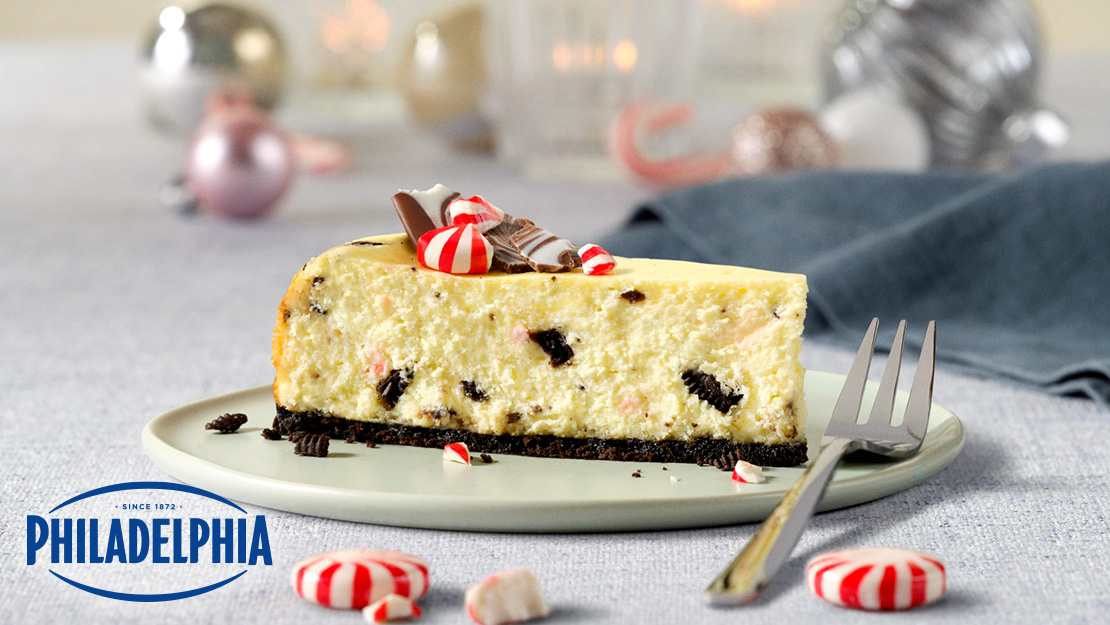 Cookies and Cream Peppermint Cheesecake