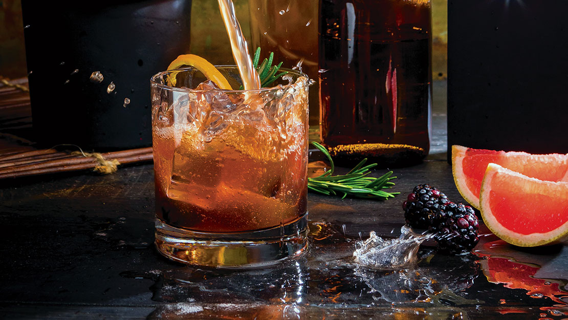 https://www.mypricechopper.com/Frontend/Media/Recipes/Blackberry-Rosemary-Whiskey-Old-Fashioned-1110x625_1.jpg