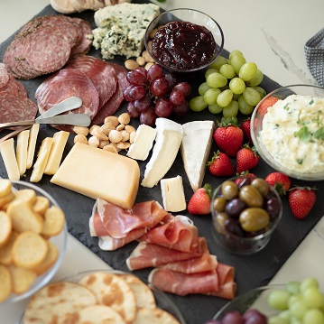 https://www.mypricechopper.com/Frontend/Media/Recipes/CheeseBoard75Dollars.jpg