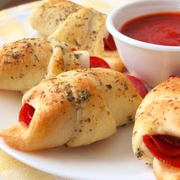 Easy Peasy Pizza Roll Ups Recipe From Price Chopper