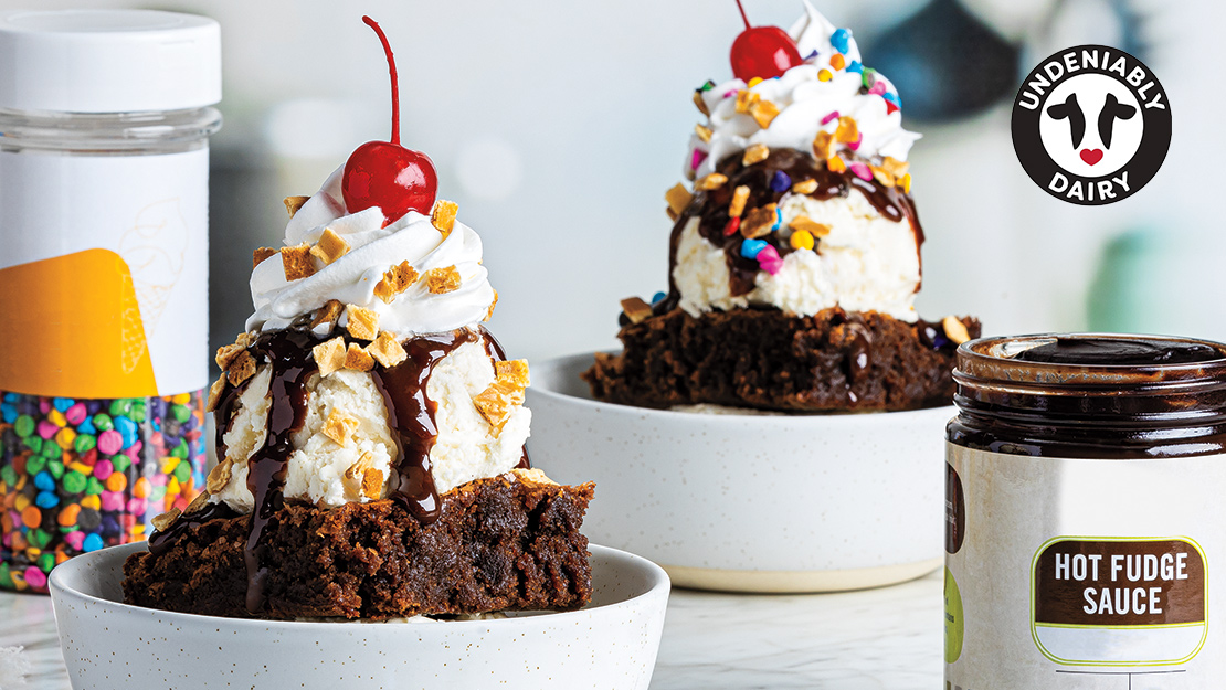 Vanilla Hot Fudge Brownie Sundae