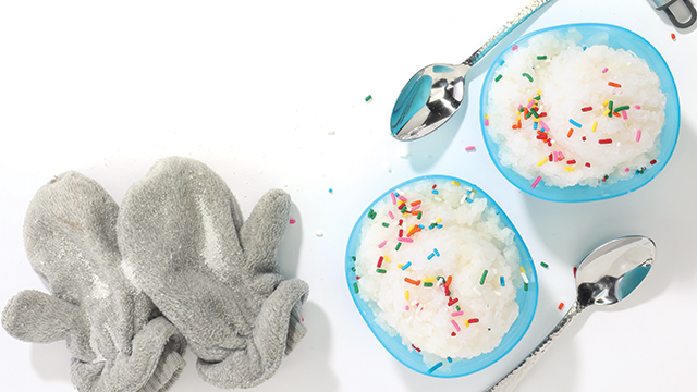 DIY Snow Ice Cream